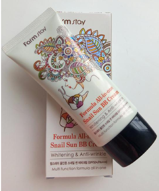 Farmstay All-in-One Snail Sun BB Cream SPF50+/PA+++ Многофункциональный ББ крем с экстрактом улитки SPF50+/PA+++, 50 г Farmstay All-in-One Snail Sun BB Cream SPF50+/PA+++ Многофункциональный ББ крем с экстрактом улитки SPF50+/PA+++, 50 г