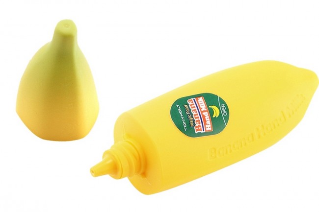 TONYMOLY Молочко для рук с экстрактом банана Magic Food Banana Hand Milk, 45 мл TONYMOLY Молочко для рук с экстрактом банана Magic Food Banana Hand Milk, 45 мл