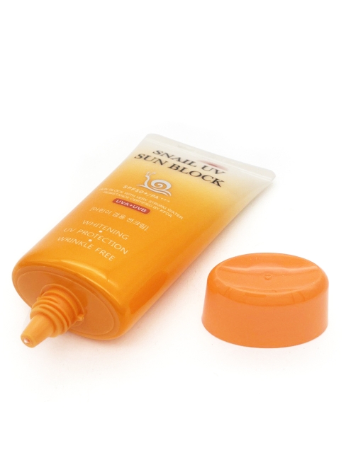 Jigott Солнцезащитный крем с улиточным муцином Snail Uv Sun Block Cream, 70 мл Jigott Солнцезащитный крем с улиточным муцином Snail Uv Sun Block Cream, 70 мл