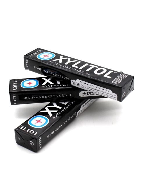 LOTTE Жевательная резинка с ксилитом Чёрная мята Xylitol Black Mint, 3 шт х 21 г LOTTE Жевательная резинка с ксилитом Чёрная мята Xylitol Black Mint, 3 шт х 21 г
