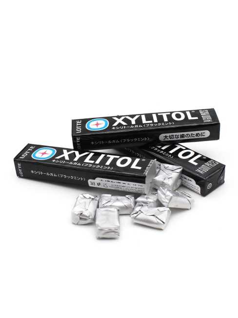 LOTTE Жевательная резинка с ксилитом Чёрная мята Xylitol Black Mint, 3 шт х 21 г LOTTE Жевательная резинка с ксилитом Чёрная мята Xylitol Black Mint, 3 шт х 21 г