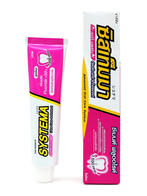 LION Зубная паста с ароматом вишни в цвету Systema Cherry Blossom, 140 г