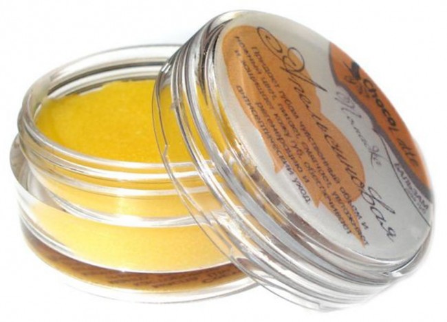 ChocoLatte Бальзам-блеск для губ Помадка Апельсиновая, 10 мл ChocoLatte Бальзам-блеск для губ Помадка Апельсиновая, 10 мл