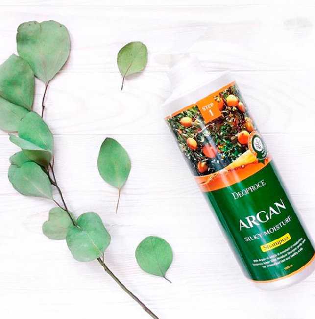 Deoproce Argan Silky Moisture Shampoo Шампунь для волос с аргановым маслом, 1 л Deoproce Argan Silky Moisture Shampoo Шампунь для волос с аргановым маслом, 1 л
