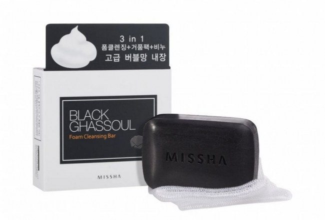 MISSHA Black Ghassoul Foam Cleansing Bar Минеральное мыло с марокканской глиной и древесным углем, 80 г