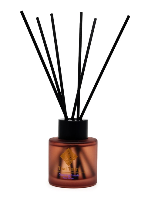Thai Talay Аромадиффузор с палочками Очаровательная фрезия Aroma Oil Essense Reed Diffuser Charming Freesia, 50 мл