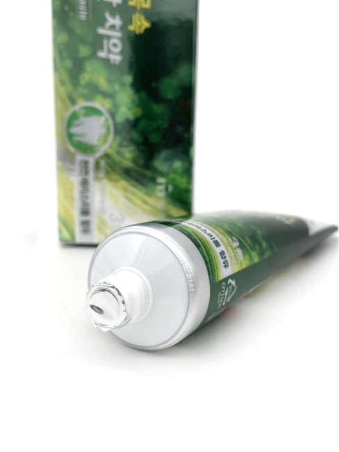 Mukunghwa Зубная паста гелевая охлаждающая с экстрактом липового цвета Real Cool Toothpaste, 110 г