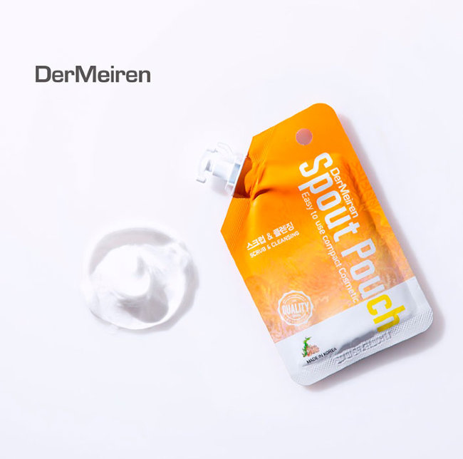 DerMeiren Scrub Powder And Deep Cleansing Foam Многофункциональная пенка-скраб для очищения кожи, 15 г DerMeiren Scrub Powder And Deep Cleansing Foam Многофункциональная пенка-скраб для очищения кожи, 15 г