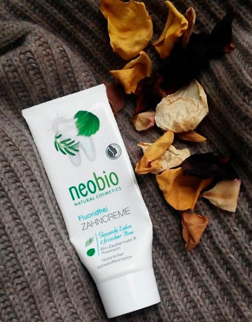 Neobio Зубная паста Без фтора, шалфей и мята, 75 мл