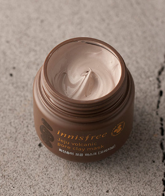 Innisfree Jeju Volcanic Pore Clay Mask Очищающая маска с вулканической глиной, 100 мл Innisfree Jeju Volcanic Pore Clay Mask Очищающая маска с вулканической глиной, 100 мл