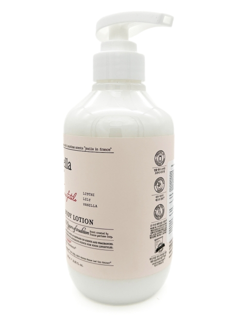 Jmella Парфюмированный лосьон для тела Личи, лилия, ваниль N0.02 In France Femme Fatale Body Lotion, 500 мл Jmella Парфюмированный лосьон для тела Личи, лилия, ваниль N0.02 In France Femme Fatale Body Lotion, 500 мл