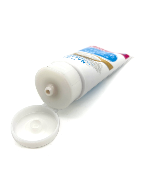 Utena Скраб для лица пенящийся из скорлупы грецкого ореха и японской белой глиной Everish Scrub, 120 г