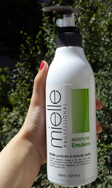 Mielle Professional Moisture Hair Emulsion Эмульсия увлажняющая для волос, 500 мл Mielle Professional Moisture Hair Emulsion Эмульсия увлажняющая для волос, 500 мл