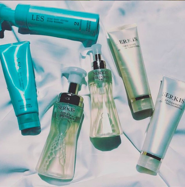 Chanson Cosmetics LES Clear Washing Очищающая пенка для чувствительной кожи, 180 мл Chanson Cosmetics LES Clear Washing Очищающая пенка для чувствительной кожи, 180 мл