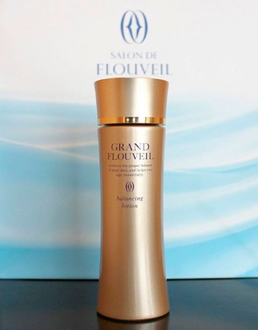 Salon De Flouveil Grand Flouveil Балансирующий лосьон с гиалуроновой кислотой Revitalize Lotion, 100 мл Salon De Flouveil Grand Flouveil Балансирующий лосьон с гиалуроновой кислотой Revitalize Lotion, 100 мл