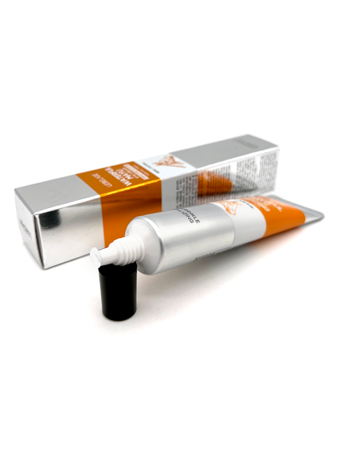 Lebelage Крем для кожи вокруг глаз с лошадиным маслом Waterful Mayu Eye Cream, 40 мл Lebelage Крем для кожи вокруг глаз с лошадиным маслом Waterful Mayu Eye Cream, 40 мл