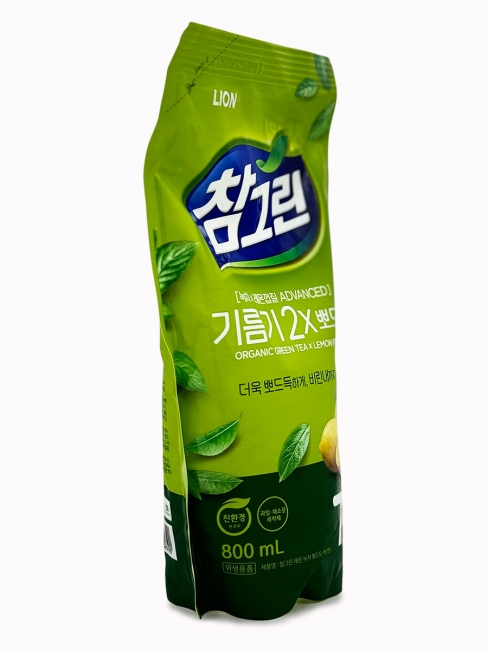 LION Средство для мытья посуды, овощей и фруктов Зеленый чай Chamgreen Green Tea (Refill), 800 мл LION Средство для мытья посуды, овощей и фруктов Зеленый чай Chamgreen Green Tea (Refill), 800 мл