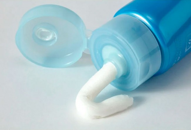 Chanson Cosmetics Les Medicated Care Washing Лечебная пенка для лица (двойное очищение), 120 г