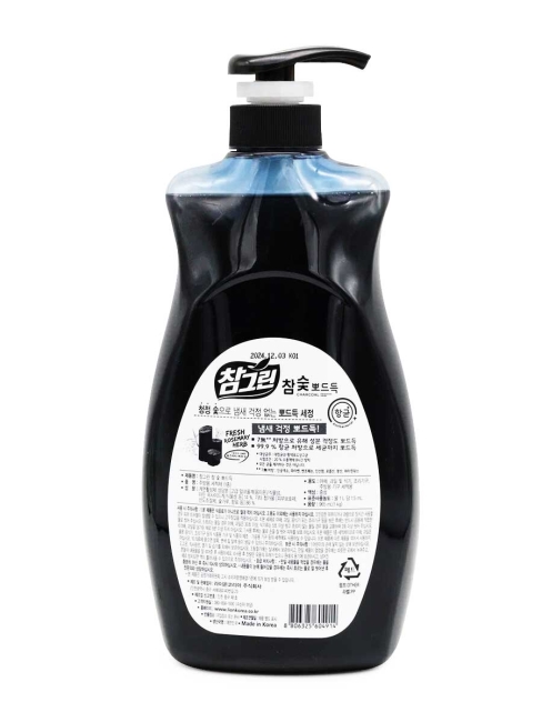 LION Жидкость для мытья посуды с дозатором с экстрактом угля Chamgreen Charcoal Pump, 1000 г