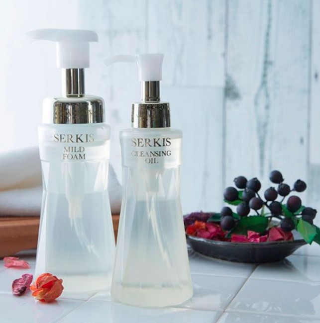 Chanson Cosmetics Serkis Cleansing Oil Очищающее масло, 170 мл Chanson Cosmetics Serkis Cleansing Oil Очищающее масло, 170 мл