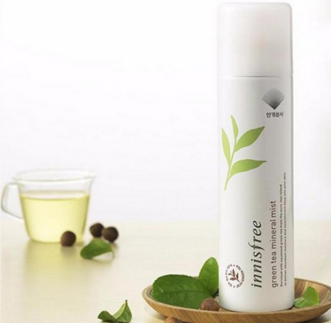 Innisfree Green Tea Mineral Mist Увлажняющий спрей для лица с зеленым чаем, 50 мл Innisfree Green Tea Mineral Mist Увлажняющий спрей для лица с зеленым чаем, 50 мл