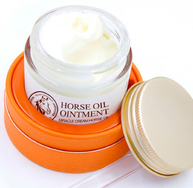Bioaqua Horse Oil Ointment Miracle Cream Крем против морщин для лица, 70 г