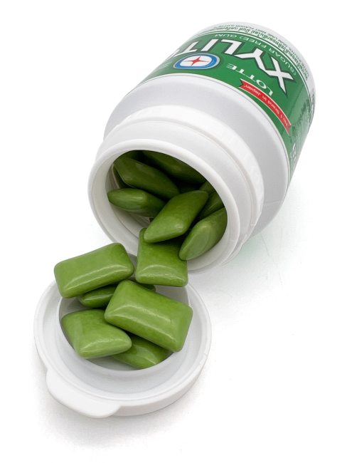 Lotte Жевательная резинка с ксилитолом без сахара освежающая лайм и мята Xylitol Gum Lime Mint Flavor, 52 г Lotte Жевательная резинка с ксилитолом без сахара освежающая лайм и мята Xylitol Gum Lime Mint Flavor, 52 г