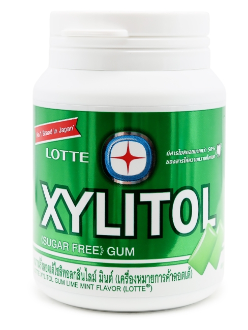 LOTTE Жевательная резинка с ксилитолом без сахара освежающая лайм и мята Xylitol Gum Lime Mint Flavor, 52 г LOTTE Жевательная резинка с ксилитолом без сахара освежающая лайм и мята Xylitol Gum Lime Mint Flavor, 52 г