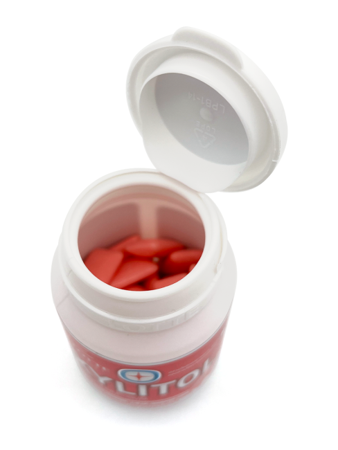 Lotte Жевательная резинка без сахара с ксилитолом Клубника и Мята Xylitol Gum Strawberry Mint Flover, 52 г Lotte Жевательная резинка без сахара с ксилитолом Клубника и Мята Xylitol Gum Strawberry Mint Flover, 52 г