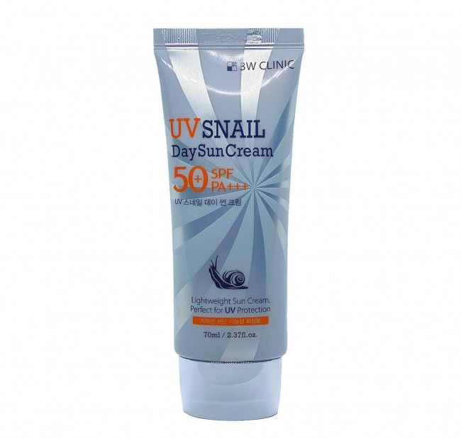3W Clinic UV Snail Day Sun Cream SPF50+/PA+++ Солнцезащитный крем с улиточным муцином, 70 мл