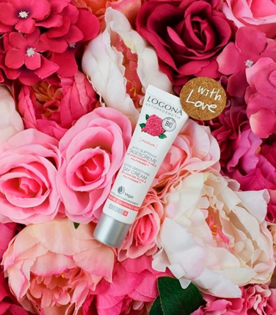 Logona Крем дневной для увлажнения и активного разглаживания, 30 мл Logona Крем дневной для увлажнения и активного разглаживания, 30 мл