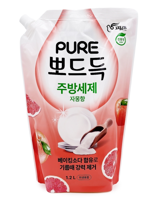 Pigeon Corp. Средство концентрированное для мытья посуды с ароматом Грейпфрута Pure Grapefruit Detergent, 1200 мл