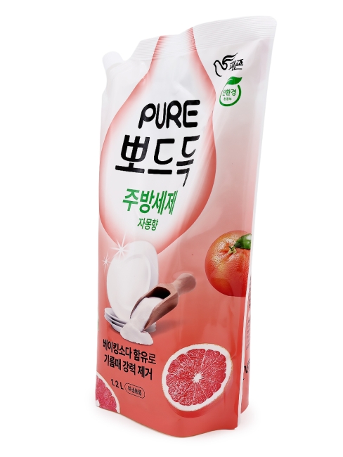 Pigeon Corp. Средство концентрированное для мытья посуды с ароматом Грейпфрута Pure Grapefruit Detergent, 1200 мл