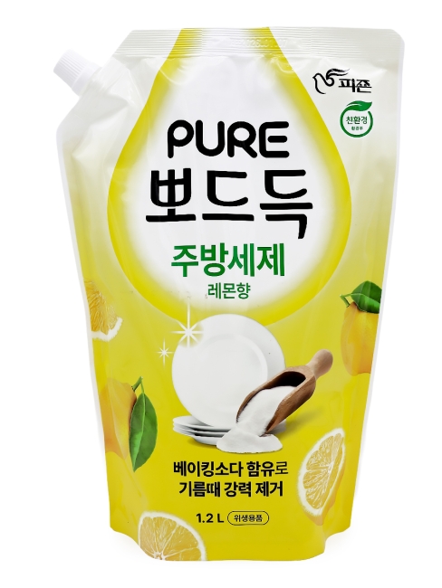 Pigeon Corp. Средство концентрированное для мытья посуды с экстрактом Лимона Pure Lemon Detergent, 1200 мл Pigeon Corp. Средство концентрированное для мытья посуды с экстрактом Лимона Pure Lemon Detergent, 1200 мл