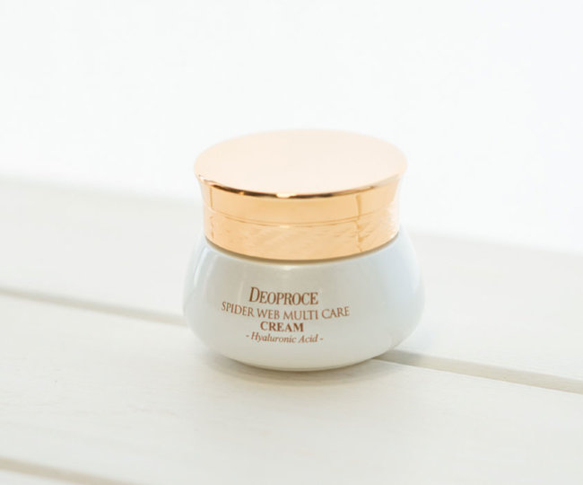 Deoproce Spider Web Multi Care Cream Омолаживающий крем с протеинами паутины, 50 мл Deoproce Spider Web Multi Care Cream Омолаживающий крем с протеинами паутины, 50 мл