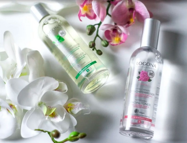 Logona Тонер для выравнивания кожи лица с био-мятой и салициловой кислотой из коры ивы, 125 мл