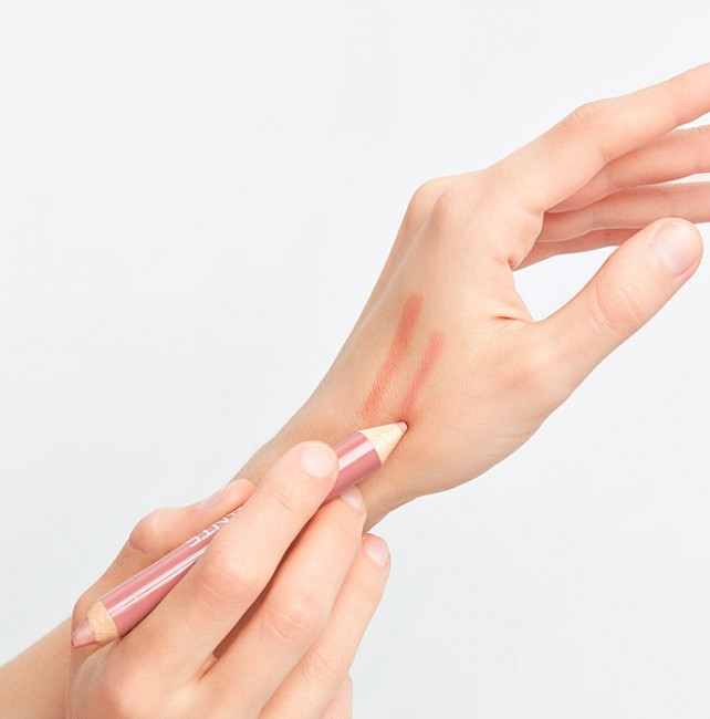 Sante Naturkosmetik Lip Duo Contour & Gloss Помада-карандаш № 01 Нюдовый, 4 г