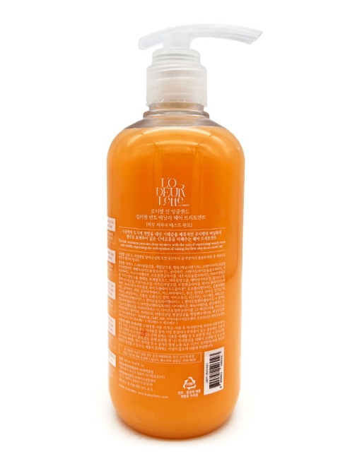 L'odeurlette Парфюмированная маска для волос c ароматом шафрана, имбиря и ванили "Жженая ваниль" In England Colorfit Burnt Vanilla Hair Treatment, 500 мл L'odeurlette Парфюмированная маска для волос c ароматом шафрана, имбиря и ванили "Жженая ваниль" In England Colorfit Burnt Vanilla Hair Treatment, 500 мл