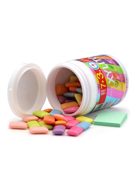 LOTTE Жвачка 7+3 фруктовый вкус с ксилитом в банке Xylitol Assort Family Bottle 7+1, 133 г