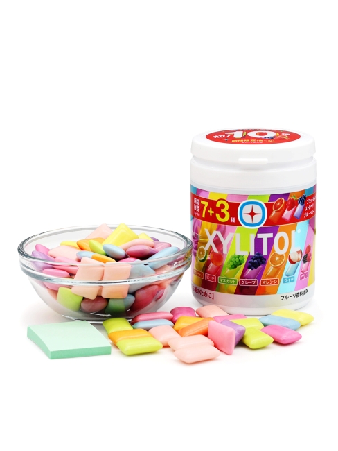 LOTTE Жвачка 7+3 фруктовый вкус с ксилитом в банке Xylitol Assort Family Bottle 7+1, 133 г