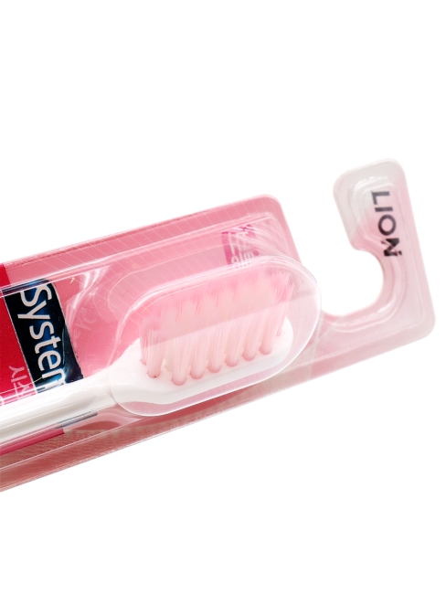 LION Зубная щетка мягкой жесткости в ассортименте Systema Toothbrush For Weak Gums, 1 шт LION Зубная щетка мягкой жесткости в ассортименте Systema Toothbrush For Weak Gums, 1 шт