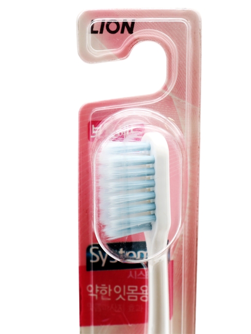 LION Зубная щетка мягкой жесткости в ассортименте Systema Toothbrush For Weak Gums, 1 шт LION Зубная щетка мягкой жесткости в ассортименте Systema Toothbrush For Weak Gums, 1 шт