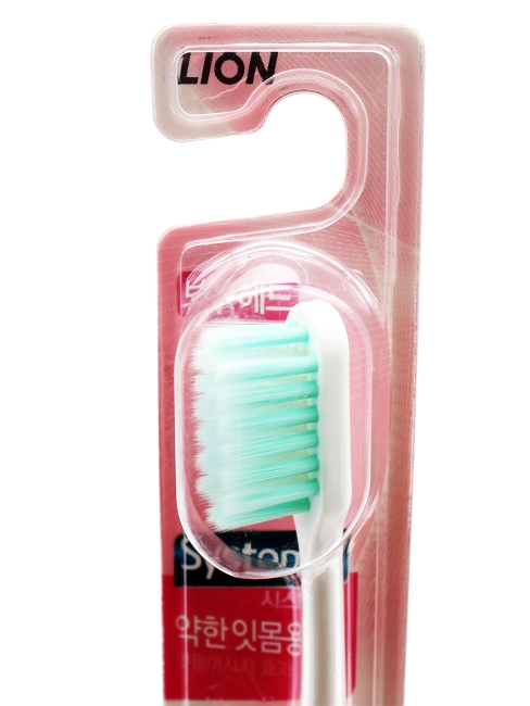 LION Зубная щетка мягкой жесткости в ассортименте Systema Toothbrush For Weak Gums, 1 шт LION Зубная щетка мягкой жесткости в ассортименте Systema Toothbrush For Weak Gums, 1 шт