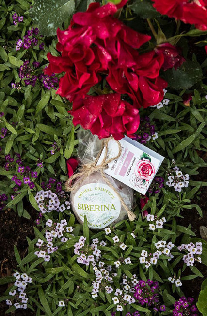 Siberina Бомбочка для ванны Роза, 80 г Siberina Бомбочка для ванны Роза, 80 г