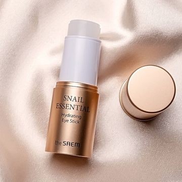 The Saem Бальзам-стик для глаз Snail Essential Hydrating Eye Stick, 7 г The Saem Бальзам-стик для глаз Snail Essential Hydrating Eye Stick, 7 г