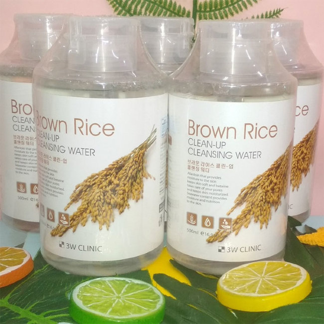 3W Clinic Brown Rice Clean-Up Cleansing Water Очищающая вода для снятия макияжа с экстрактом бурого риса, 500 мл 3W Clinic Brown Rice Clean-Up Cleansing Water Очищающая вода для снятия макияжа с экстрактом бурого риса, 500 мл