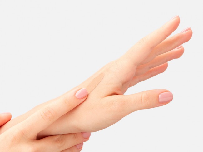 Sante Naturkosmetik All Day Moisture 24h Fresh Skin Foundation Тональный крем № 02 Песочный , 30 мл