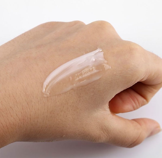 Bioaqua Silk Protein Cream Крем для лица с протеинами шелка, 50 г Bioaqua Silk Protein Cream Крем для лица с протеинами шелка, 50 г