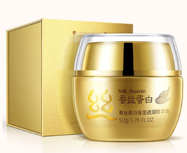 Bioaqua Snail Repair & Brightening Увлажняющий крем для лица с муцином улитки, 50 г Bioaqua Snail Repair & Brightening Увлажняющий крем для лица с муцином улитки, 50 г