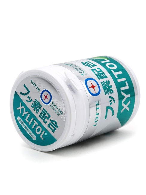 LOTTE Жевательная резинка с ксилитом мятная Xylitol Gum + Fluoride Peppermint Slim Bottle, 125 г LOTTE Жевательная резинка с ксилитом мятная Xylitol Gum + Fluoride Peppermint Slim Bottle, 125 г